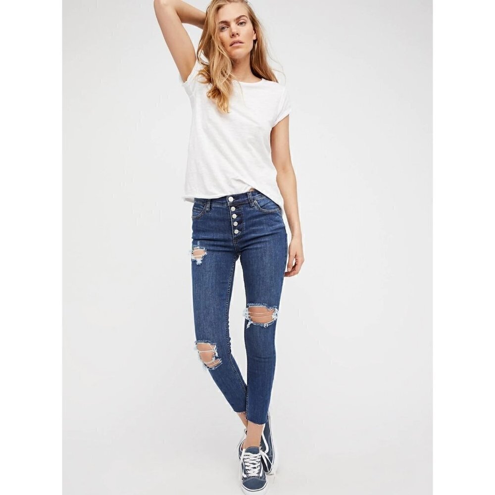 Free People Reagan‎ Distressed Button Fly Skinny Jeans 24